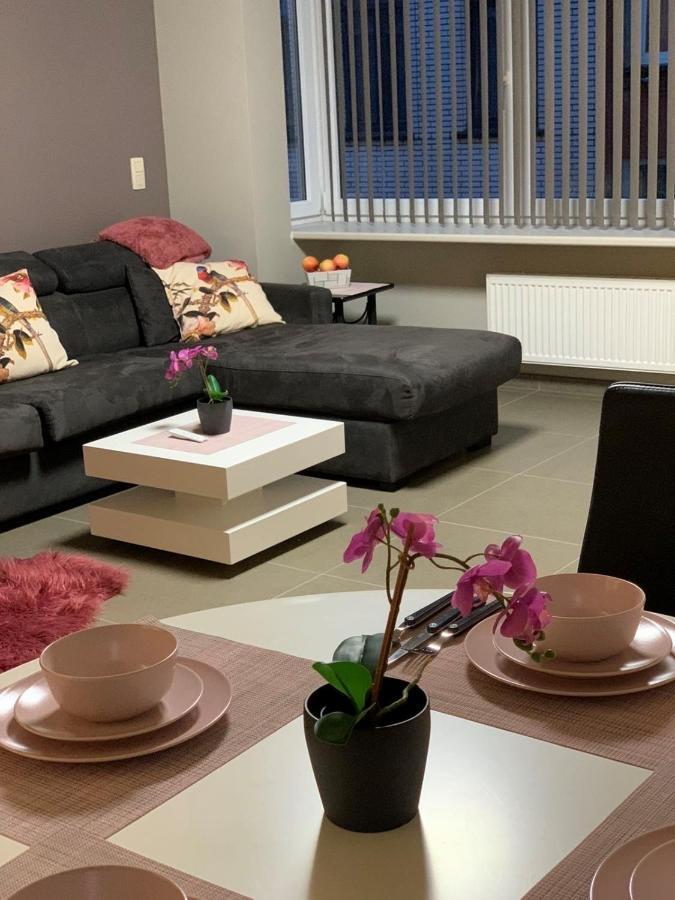 Moderne Appartement Aan Zee 오스텐드 외부 사진