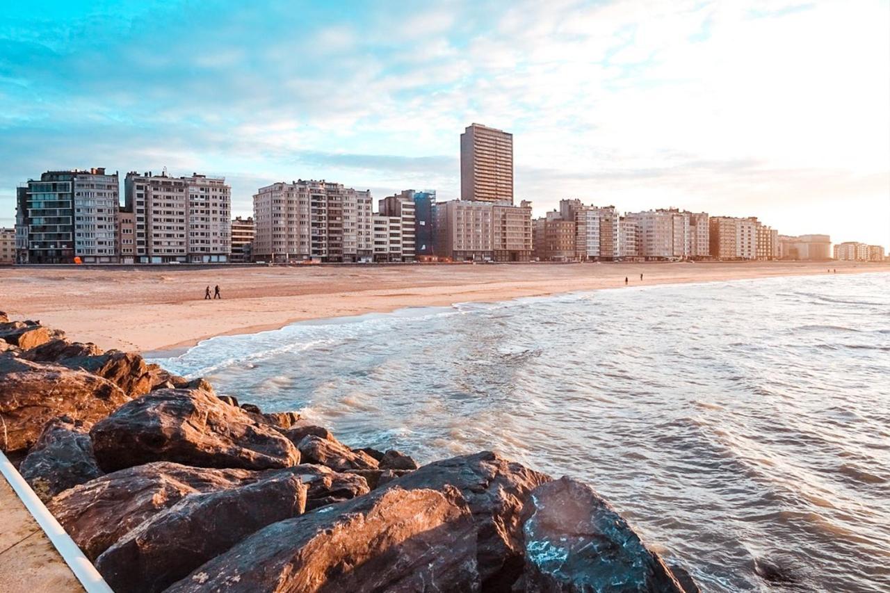 Moderne Appartement Aan Zee 오스텐드 외부 사진